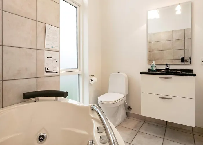 Tranquil Retreat-by Traum 博恩瑟