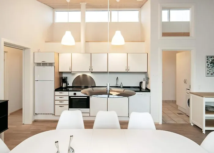 Tranquil Retreat-by Traum * Bogense